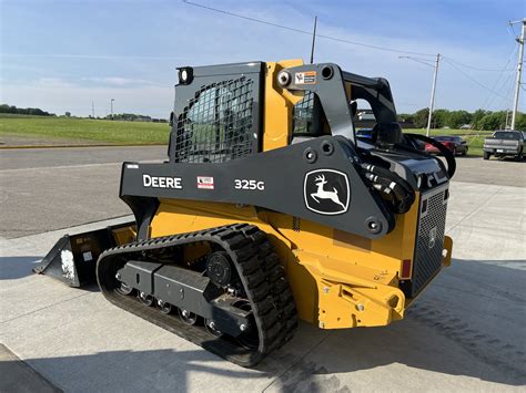 john deere track skid loader|john deere 325g track size.